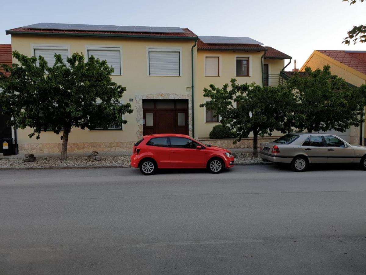 Ferienwohnung Koppi Pamhagen Exteriör bild