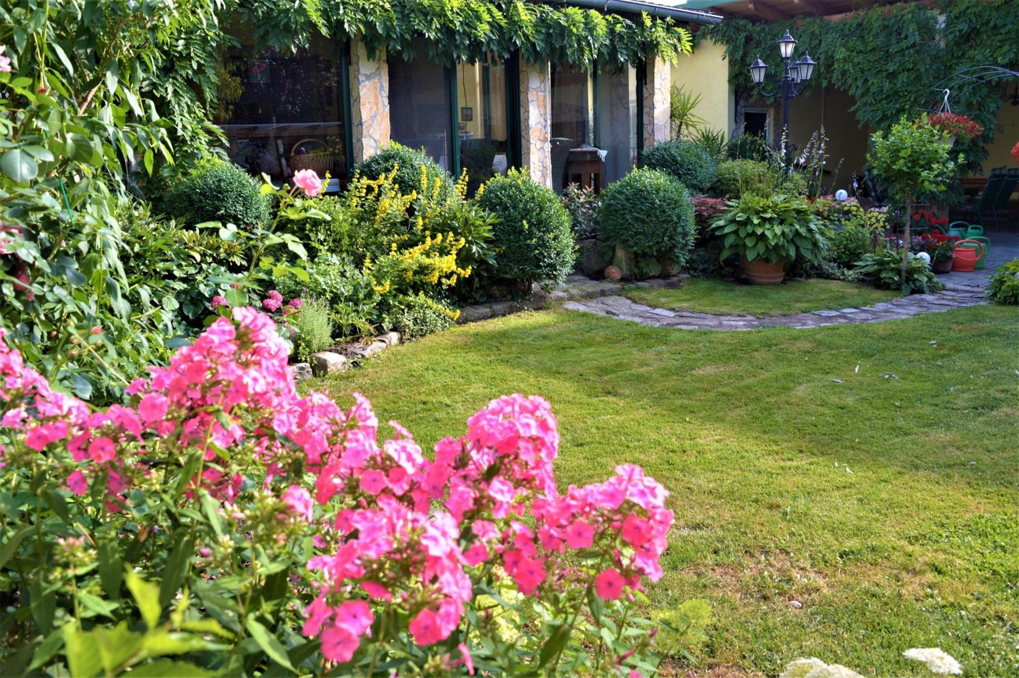 Ferienwohnung Koppi Pamhagen Exteriör bild