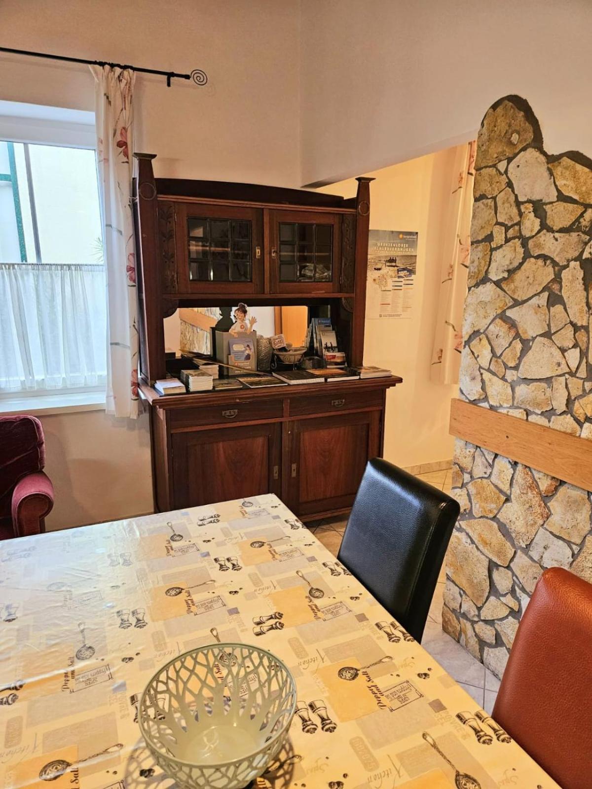 Ferienwohnung Koppi Pamhagen Exteriör bild